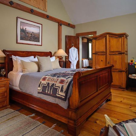 Abbey'S Lantern Hill Inn Ledyard Center Dış mekan fotoğraf